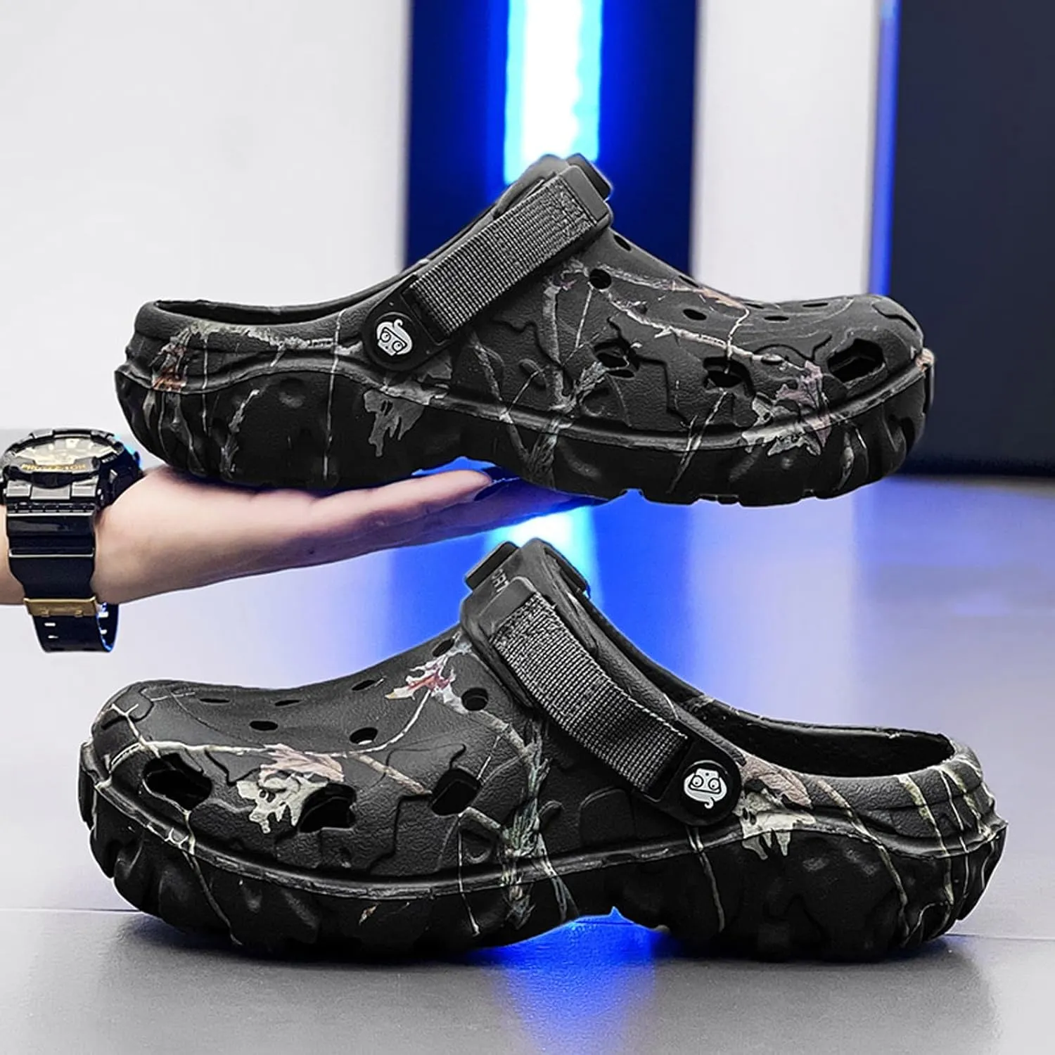 CERYTHRINA Men??s Clogs Garden Shoes: Sandals ?C Camo Lightweight Home Slippers - Non-Slip Athletic Walking Shoes for Teens & Adults (18?C35)
